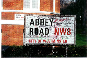 abbeyroadstreetsignlondon01.jpg